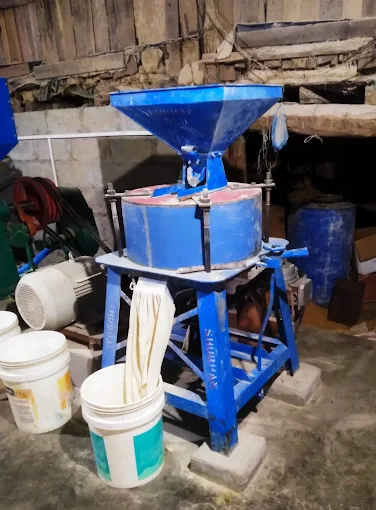 Flour Grinder